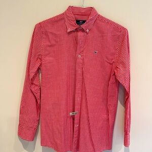 Kid’s size Large (16) red plaid Vineyard Vines dress shirt.